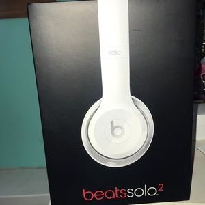White Dr. Dre Beats Headphones